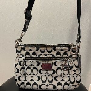 Coach Poppy Navy Wristlet